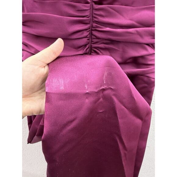 Davids Bridal Womens Dress Size 6 Purple Plum Sleeveless Satin V-Neck Wedding - Picture 8 of 12